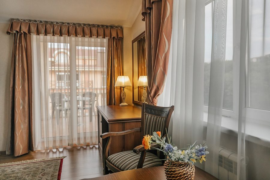 Апартамент в санатории Славяновский Исток в городе Железноводске - фотография