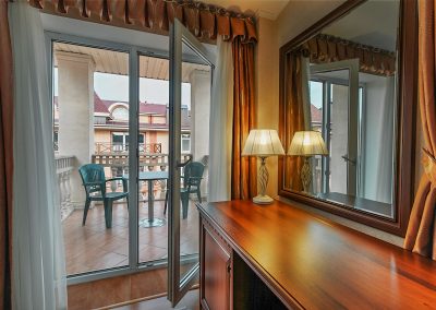 Апартамент в санатории Славяновский Исток в городе Железноводске - фотография