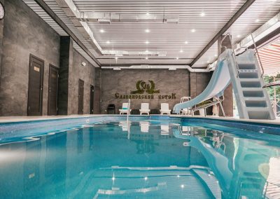 Бассейн в санатории Славяновский Исток в городе Железноводске - фотография