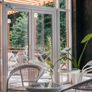 Холл в санатории Славяновский Исток в городе Железноводске - фотография