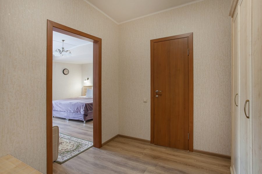 Номер Джуниор сюит в санатории Славяновский Исток в городе Железноводске - фотография