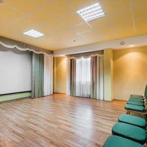 Конференц зал в санатории Славяновский Исток в городе Железноводске - фотография