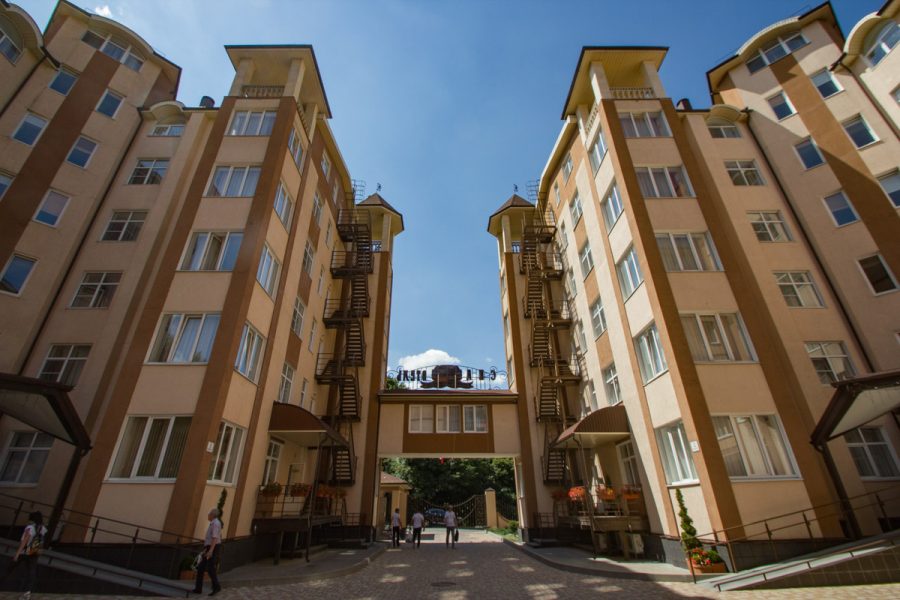 Корпус в санатории Славяновский Исток в городе Железноводске - фотография