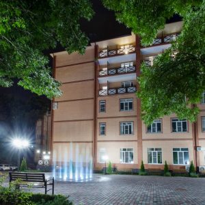 Корпус в санатории Славяновский Исток в городе Железноводске - фотография