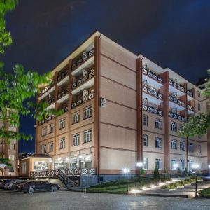 Корпус в санатории Славяновский Исток в городе Железноводске - фотография