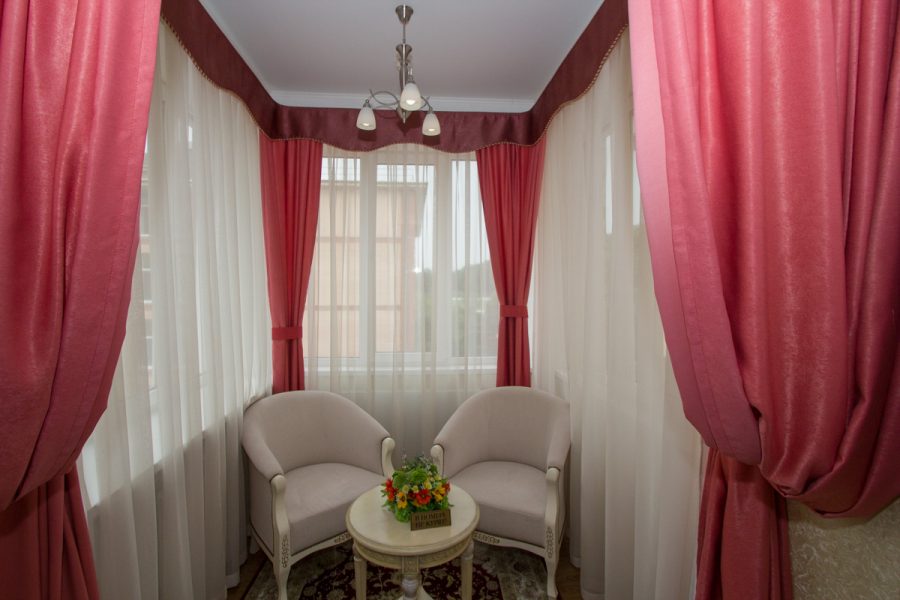 Номер Люкс в санатории Славяновский Исток в городе Железноводске - фотография