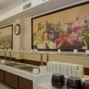 Обеденный зал в санатории Славяновский Исток в городе Железноводске - фотография