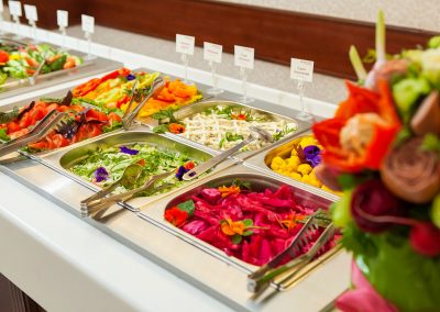 Обеденный зал в санатории Славяновский Исток в городе Железноводске - фотография