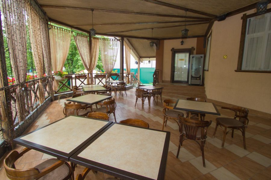 Ресторан в санатории Славяновский Исток в городе Железноводске - фотография