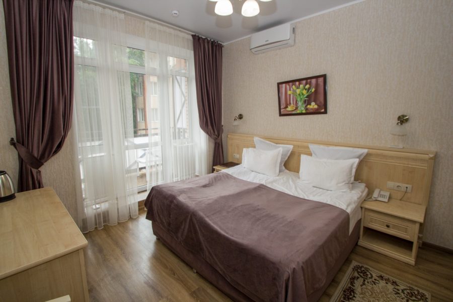 Номер Стандарт комфорт в санатории Славяновский Исток в городе Железноводске - фотография