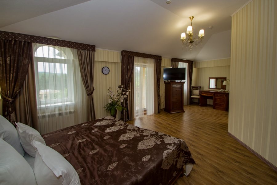 Сюит двухэтажный пентхаус в санатории Славяновский Исток в городе Железноводске - фотография