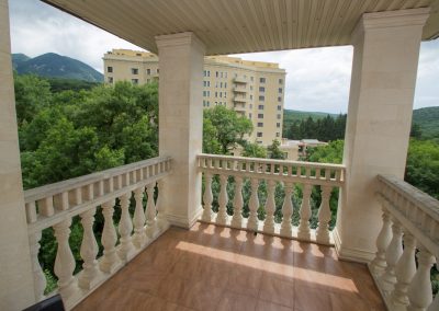 Сюит двухэтажный пентхаус в санатории Славяновский Исток в городе Железноводске - фотография