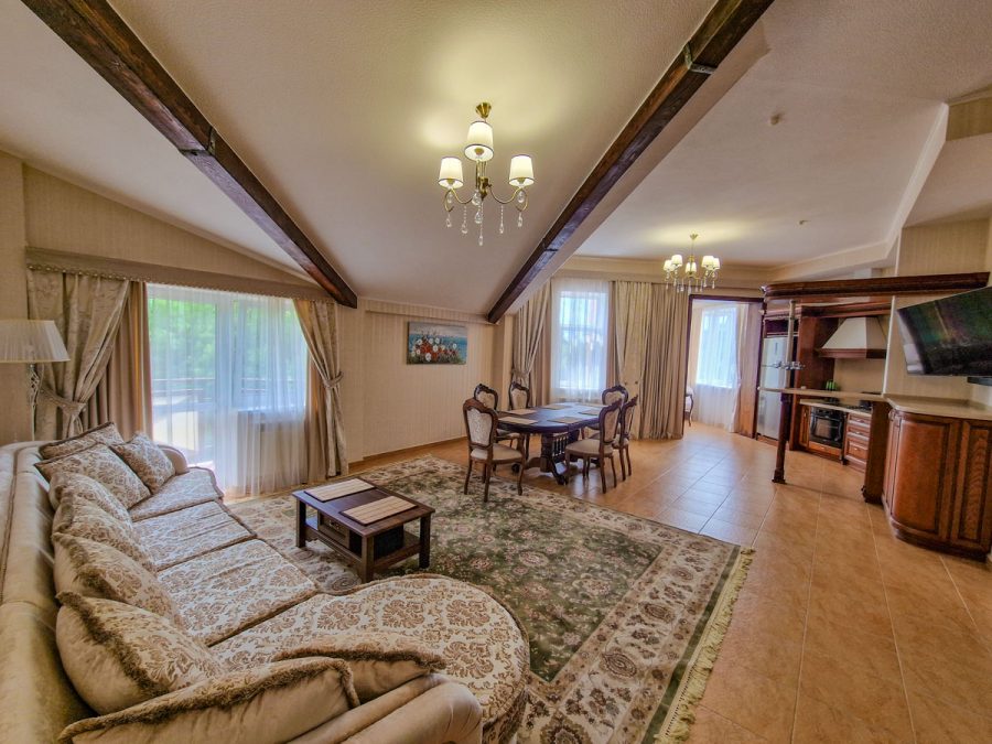 Сюит двухэтажный пентхаус в санатории Славяновский Исток в городе Железноводске - фотография