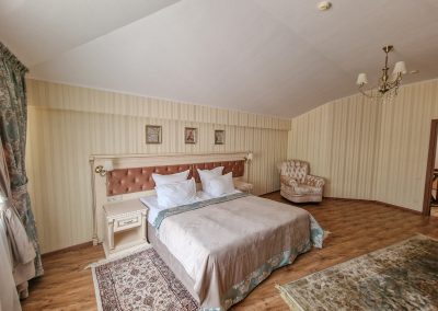 Сюит двухэтажный пентхаус в санатории Славяновский Исток в городе Железноводске - фотография