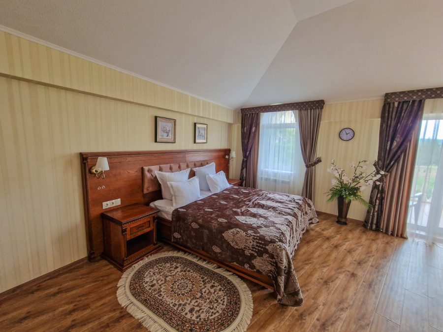 Сюит двухэтажный пентхаус в санатории Славяновский Исток в городе Железноводске - фотография