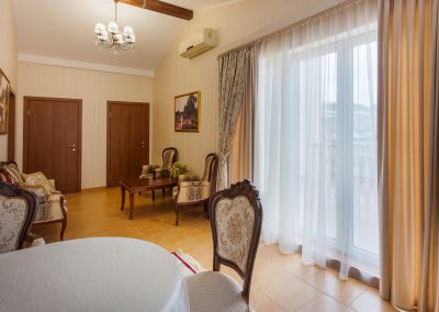 Номер Сюит в санатории Славяновский Исток в городе Железноводске - фотография