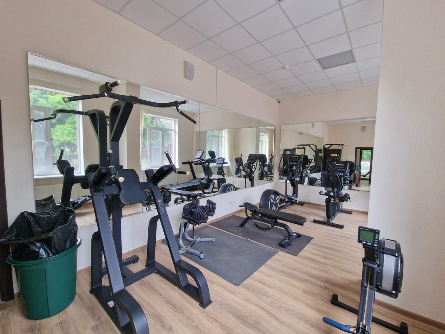 Тренажерный зал в санатории Славяновский Исток в городе Железноводске - фотография